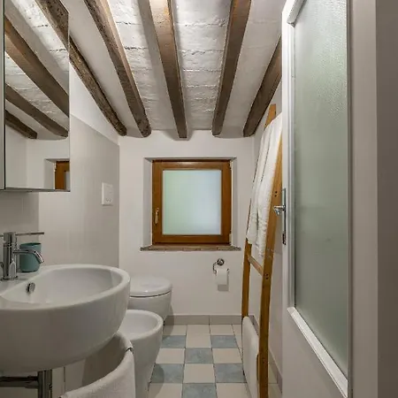 La Sosta Di Arrigo *